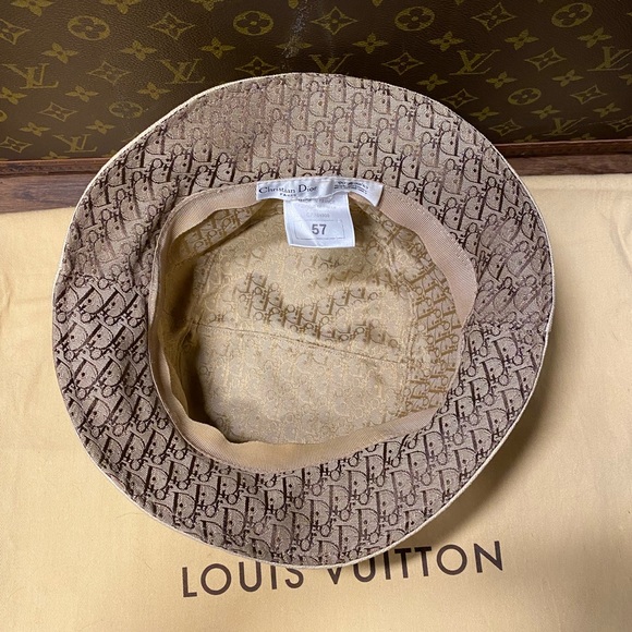Dior bucket hat - Picture 10 of 16